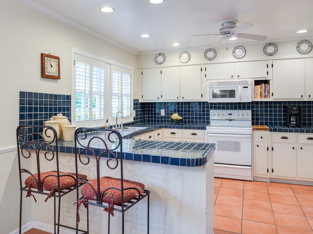 1016 Northcliffe Drive NE, Atlanta, GA 30318