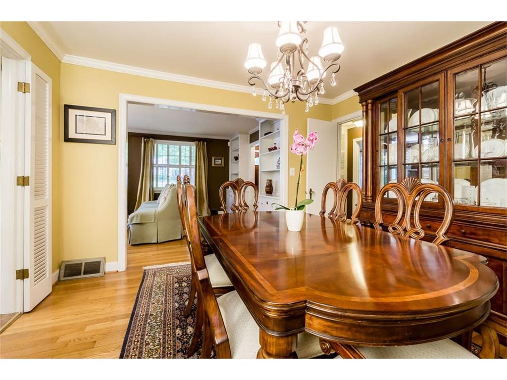 1925 Colland Drive NW, Atlanta, GA 30318