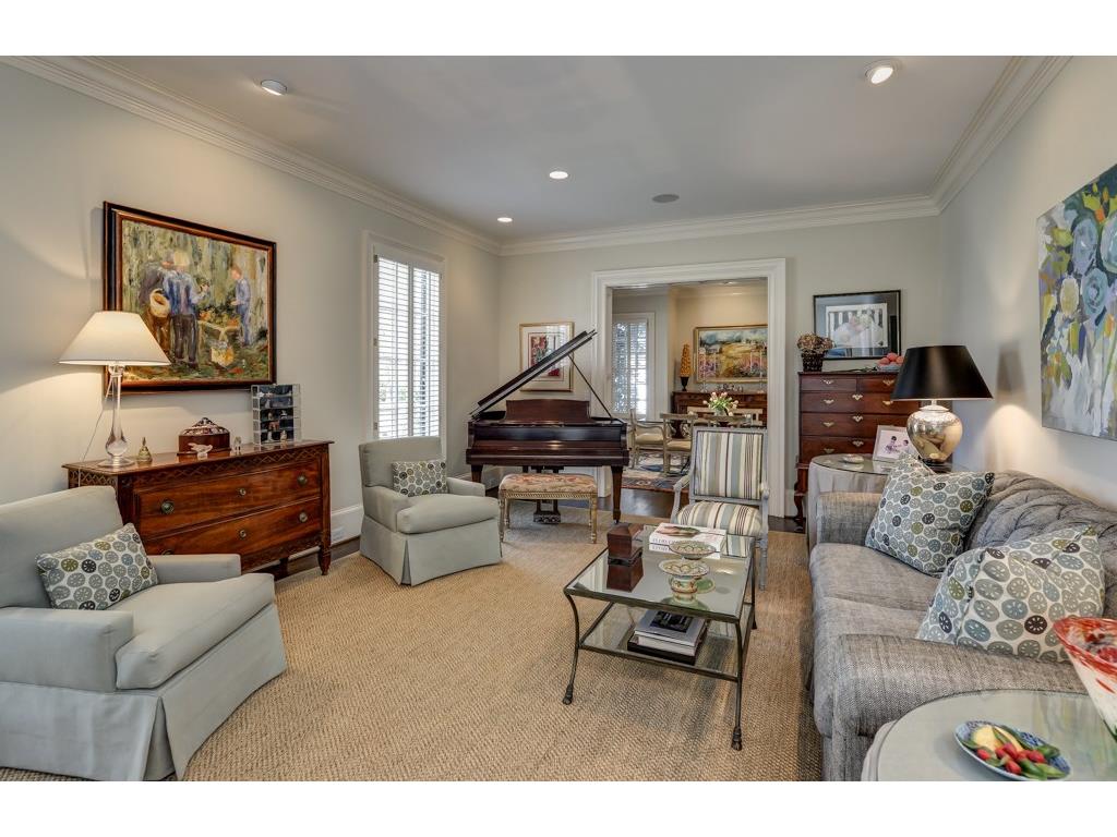 656 Collier Commons Circle NW, Atlanta, GA 30318