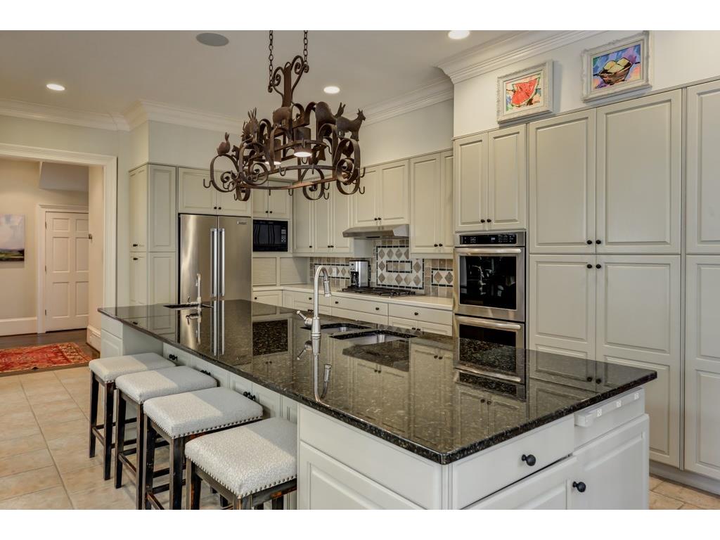 656 Collier Commons Circle NW, Atlanta, GA 30318