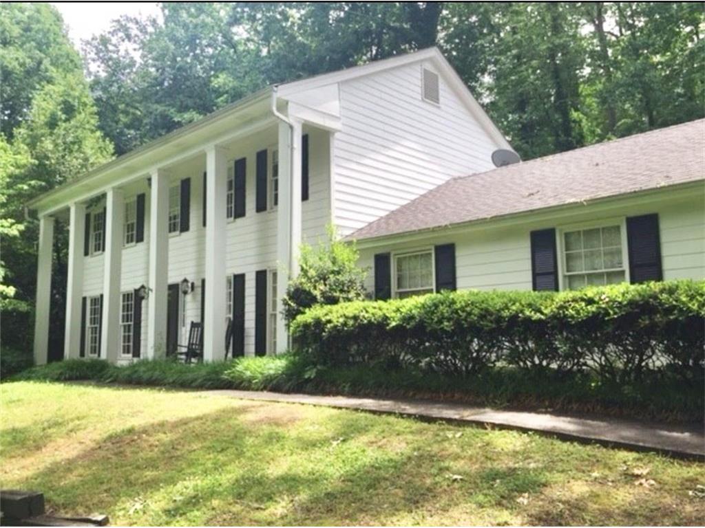 1045 Windsor Parkway, Sandy Springs, GA 30319