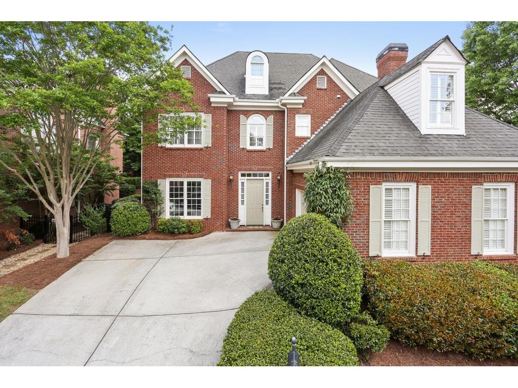 2328 Valley Brook Way NE, Brookhaven, GA 30319