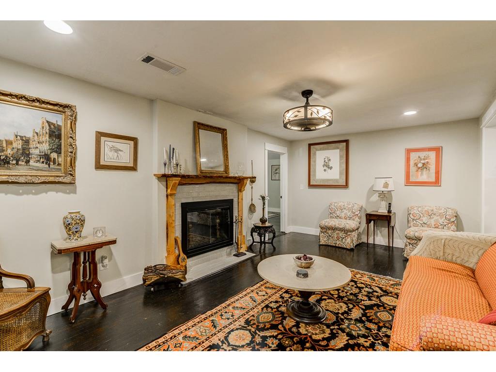 4184 Brawley Drive NE, Brookhaven, GA 30319