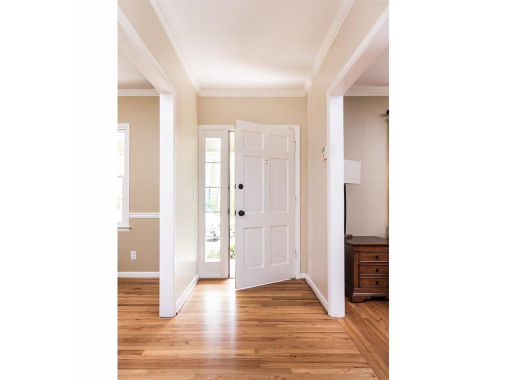 1572 Runnymeade Road, Atlanta, GA 30319