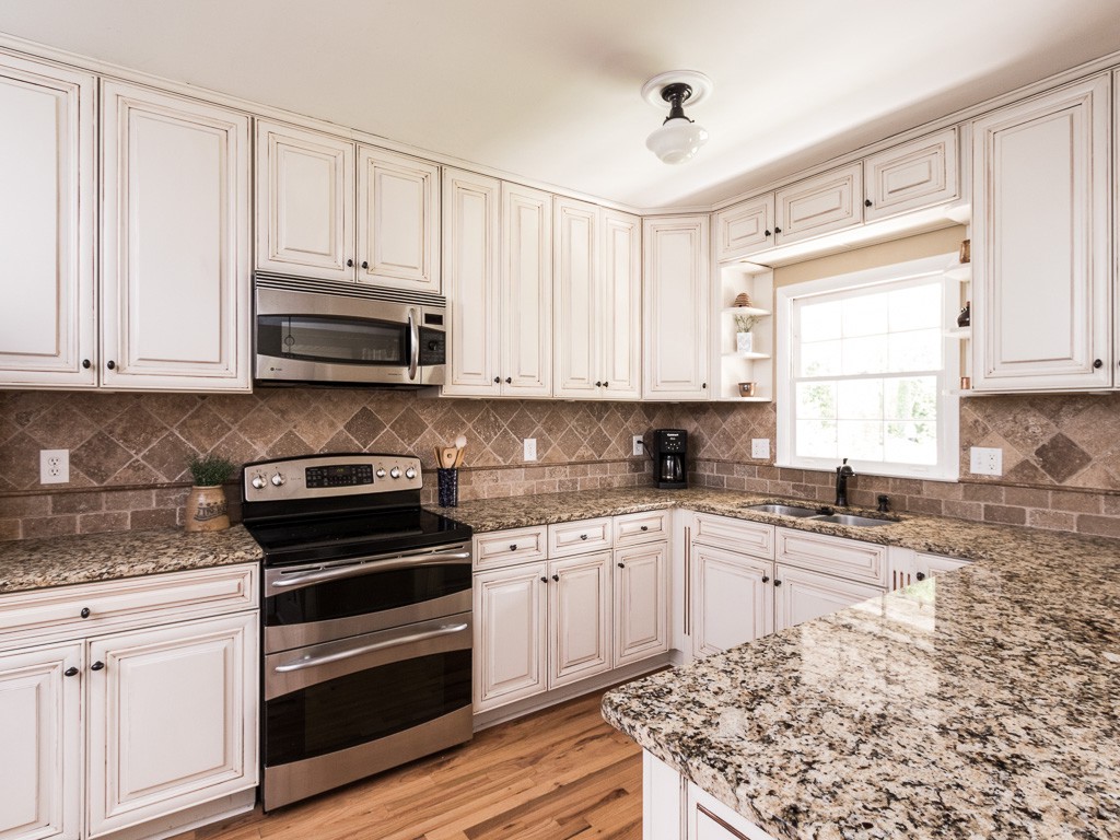 1572 Runnymeade Road, Atlanta, GA 30319