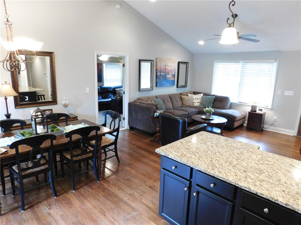 2357 Cortez Way NE, Brookhaven, GA 30319