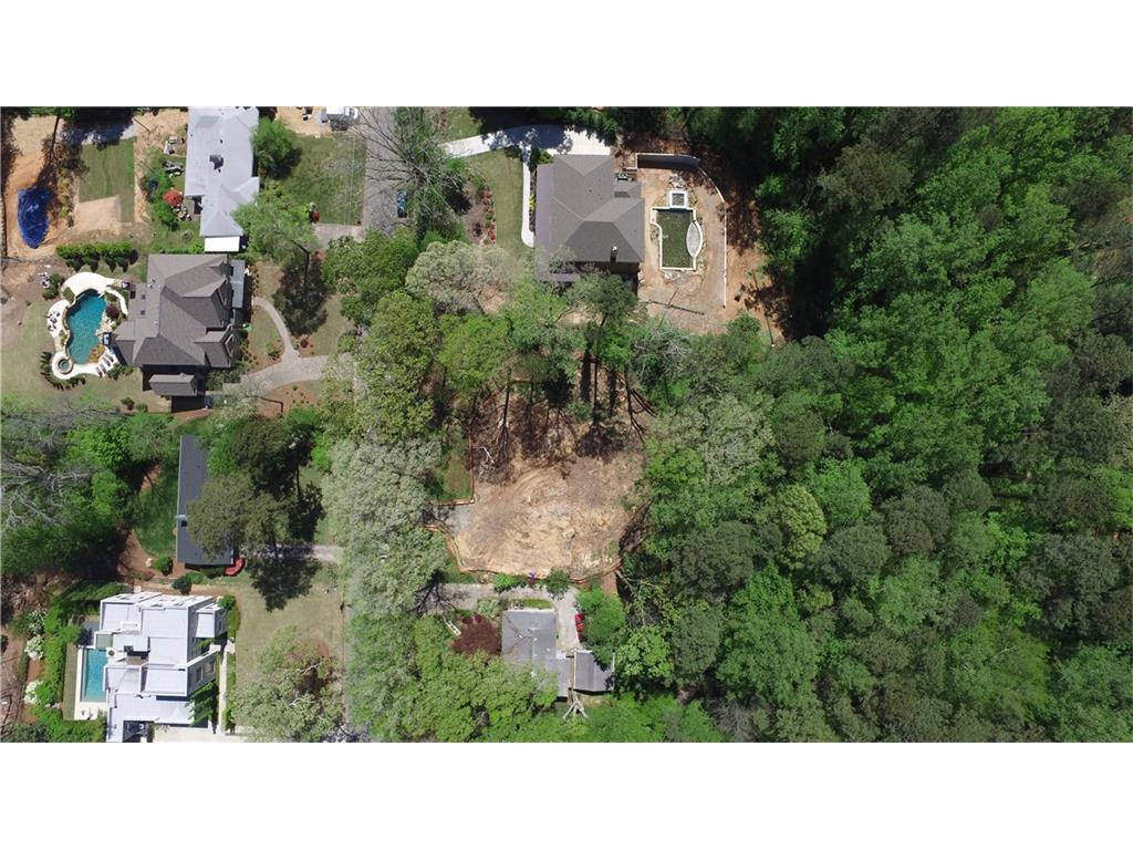 2734 Redding Road NE, Brookhaven, GA 30319