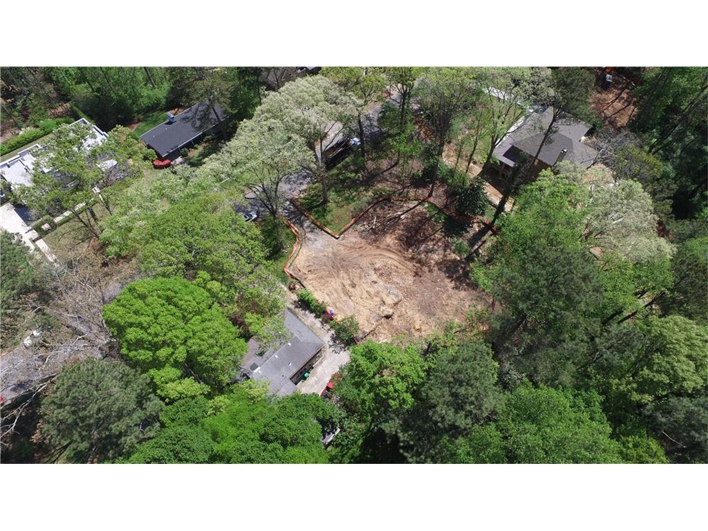 2734 Redding Road NE, Brookhaven, GA 30319