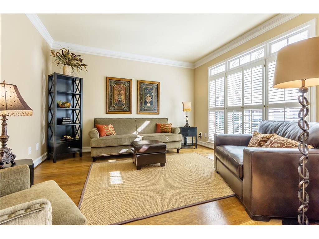 2242 Lenox Walk NE, Brookhaven, GA 30319