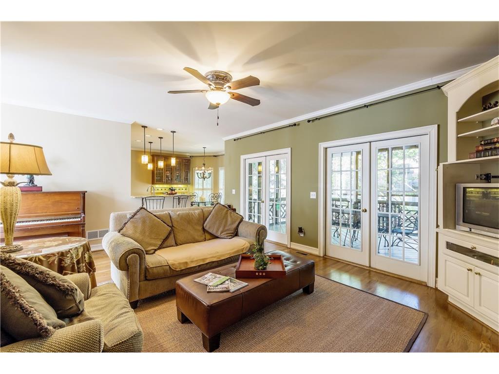 2242 Lenox Walk NE, Brookhaven, GA 30319