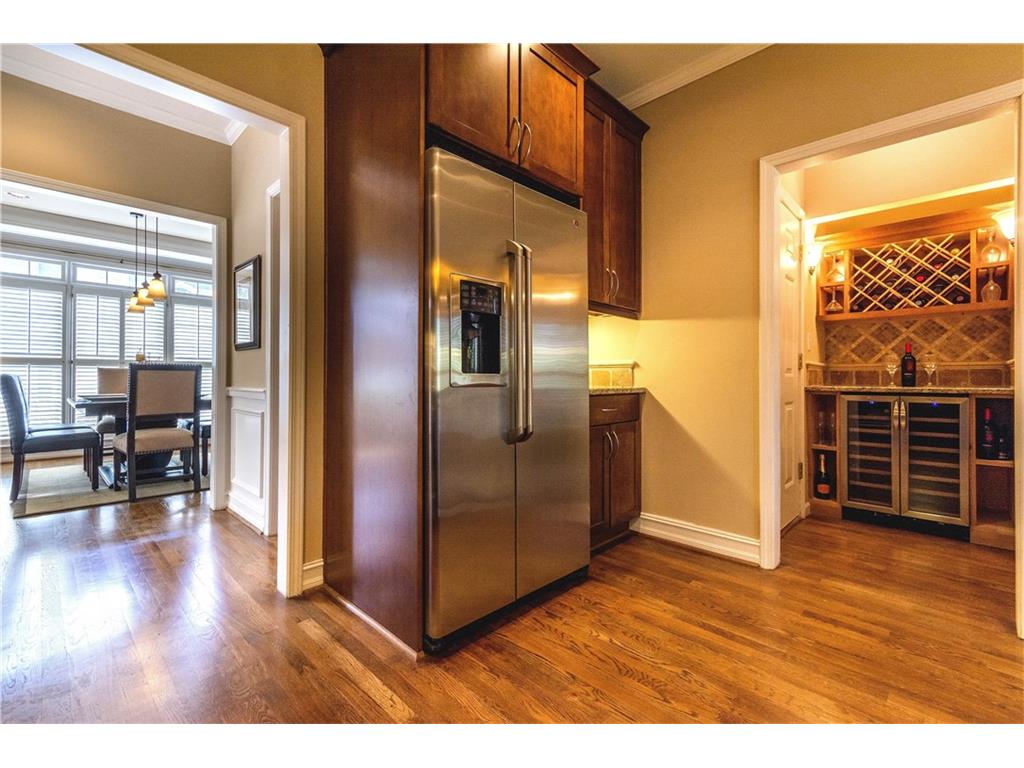 2242 Lenox Walk NE, Brookhaven, GA 30319