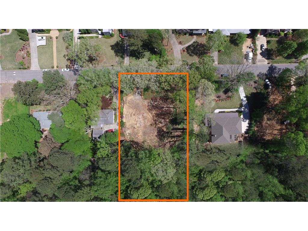 2734 Redding Road NE, Brookhaven, GA 30319
