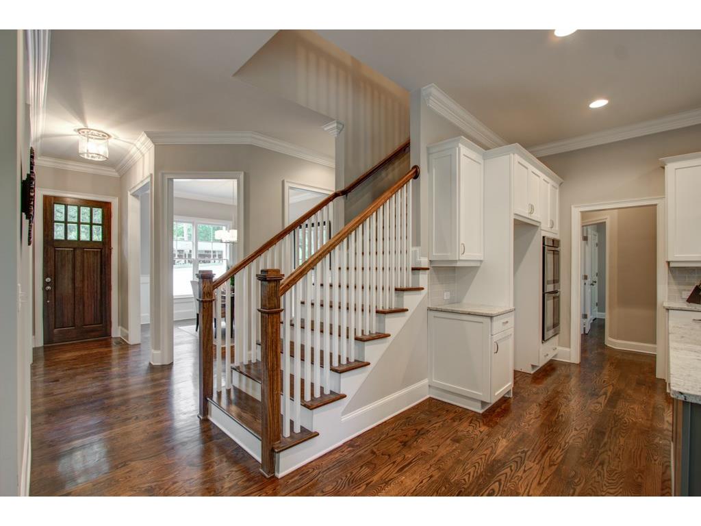 2585 Drew Valley Road NE, Brookhaven, GA 30319