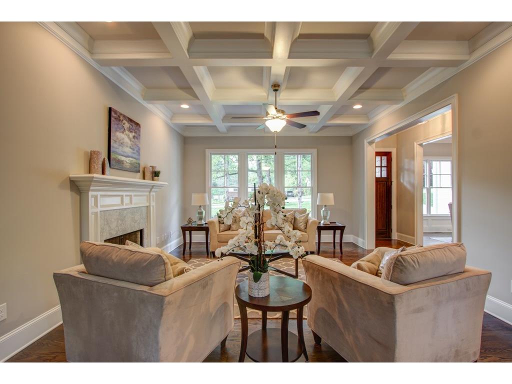 2585 Drew Valley Road NE, Brookhaven, GA 30319