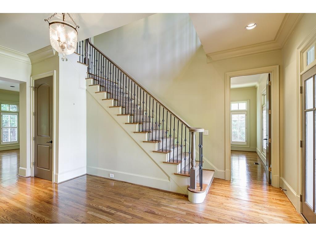 1632 Brookhaven Close NE, Brookhaven, GA 30319