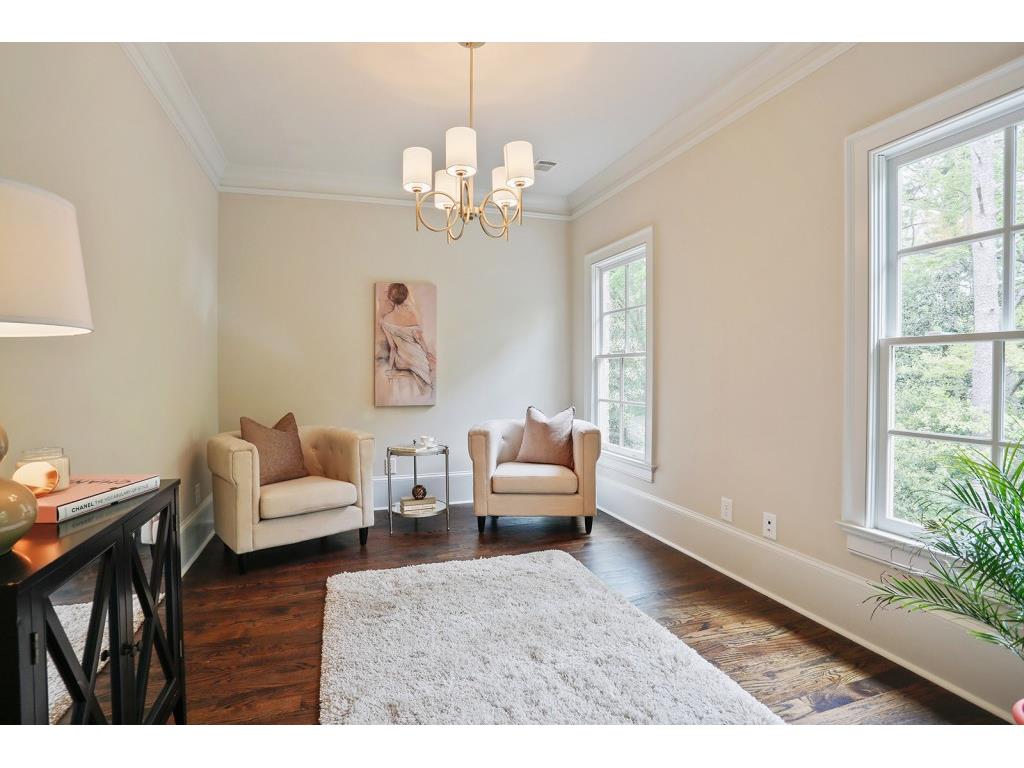2837 Redding Road NE, Brookhaven, GA 30319
