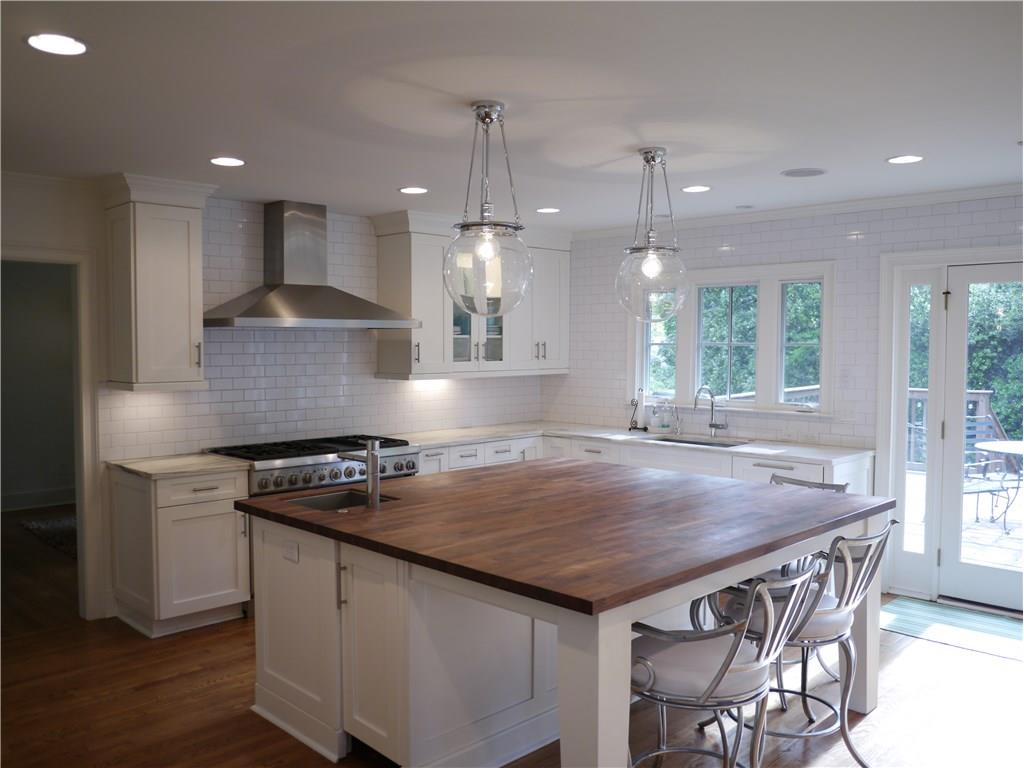 4192 Club Drive, Atlanta, GA 30319