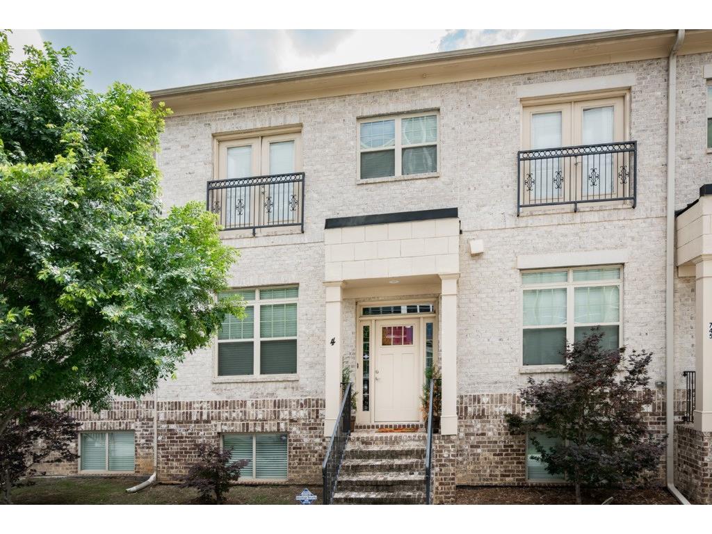 745 Fountainhead Lane, Atlanta, GA 30324