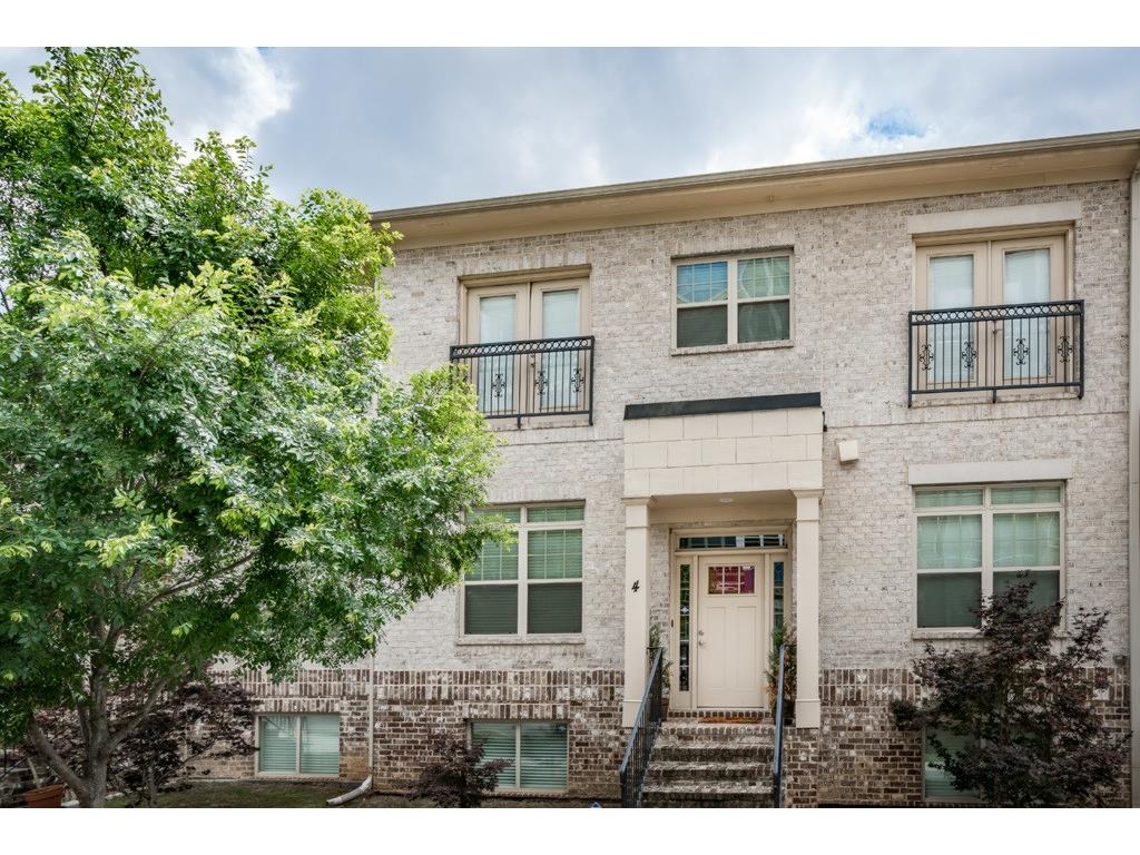 745 Fountainhead Lane, Atlanta, GA 30324