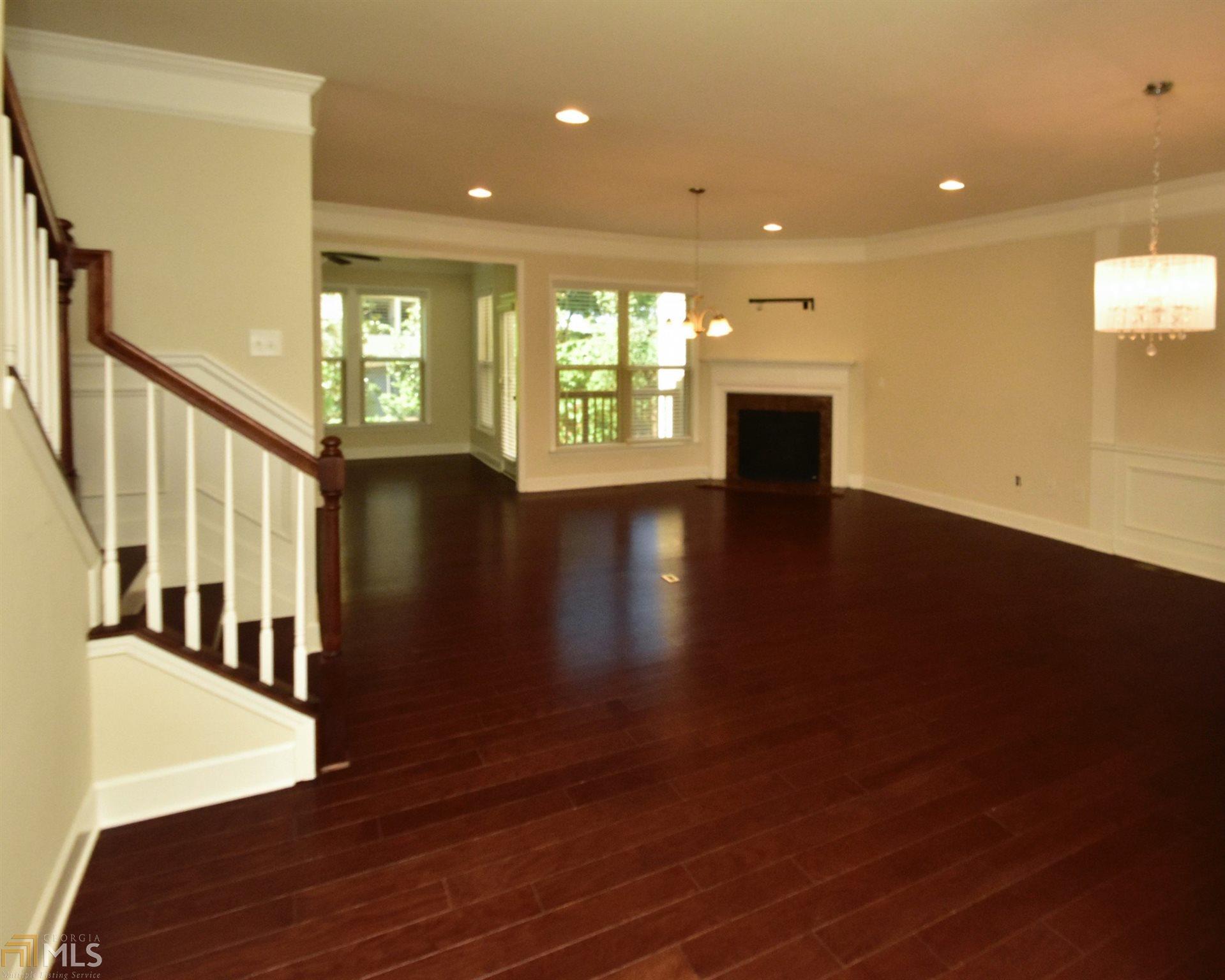 993 Sibley Ln, Atlanta, GA 30324