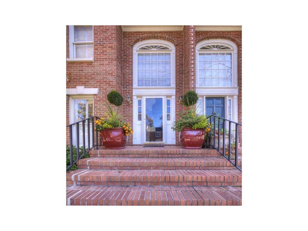 203 Ansley Villa Drive NE, Atlanta, GA 30324