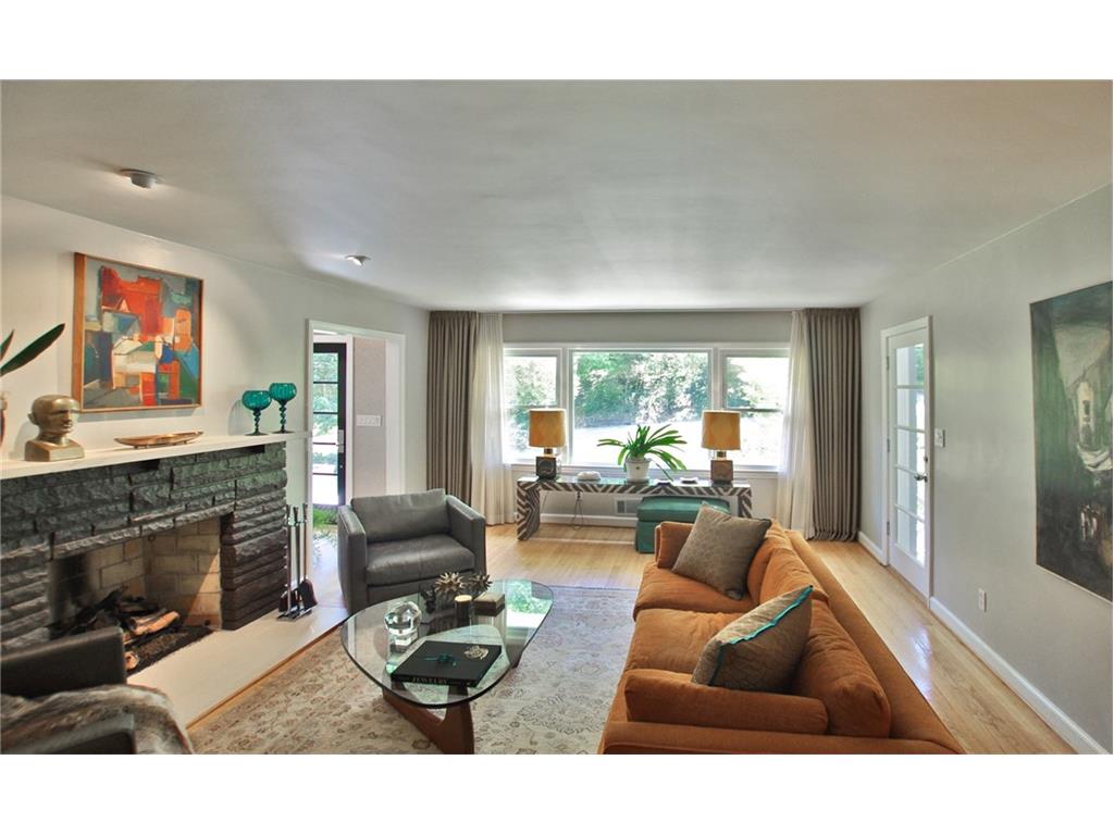 1296 Brook Forest Drive NE, Atlanta, GA 30324