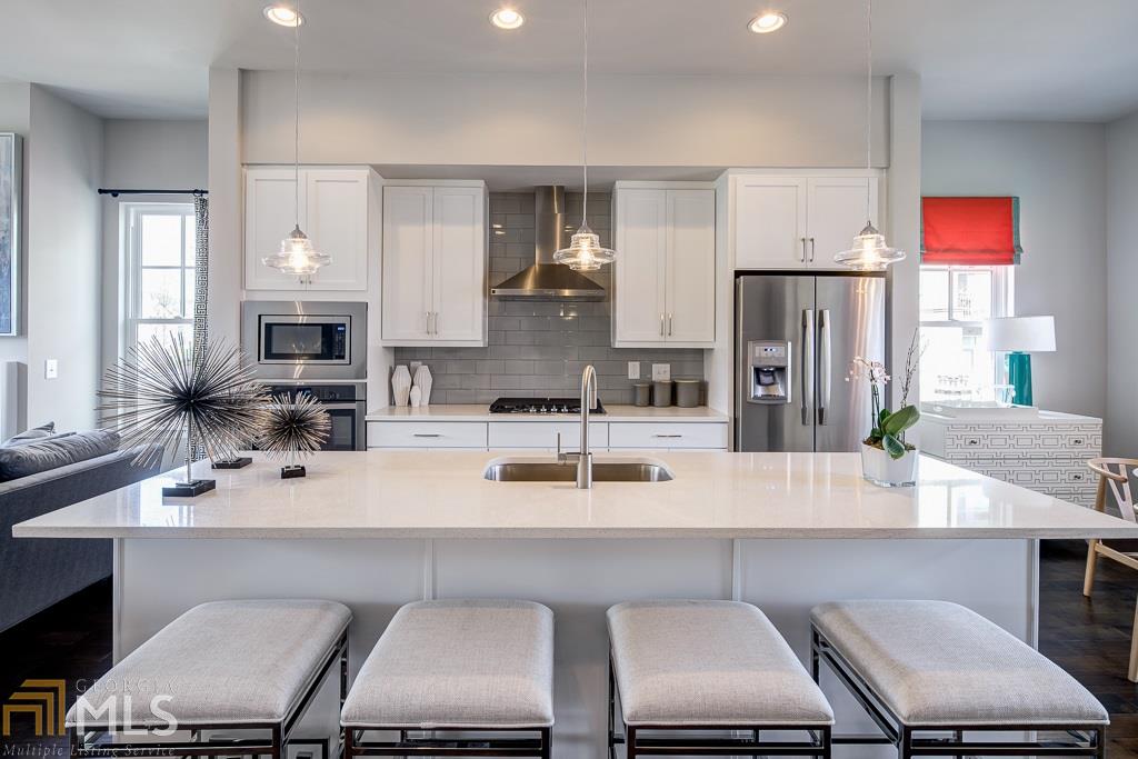 780 Lindbergh Dr, Atlanta, GA 30324