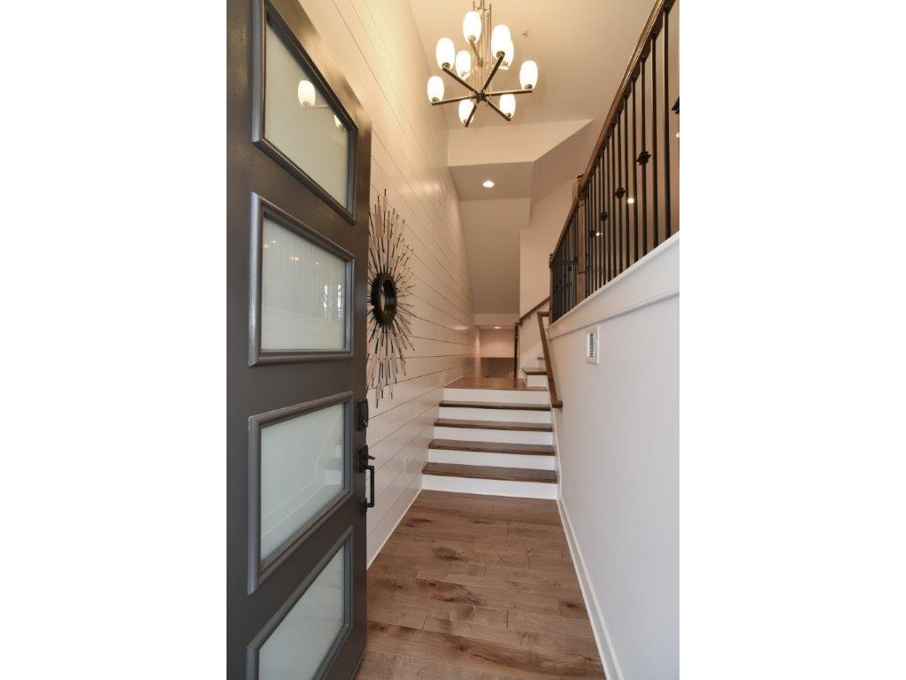 881 Stone Crest Road, Atlanta, GA 30324