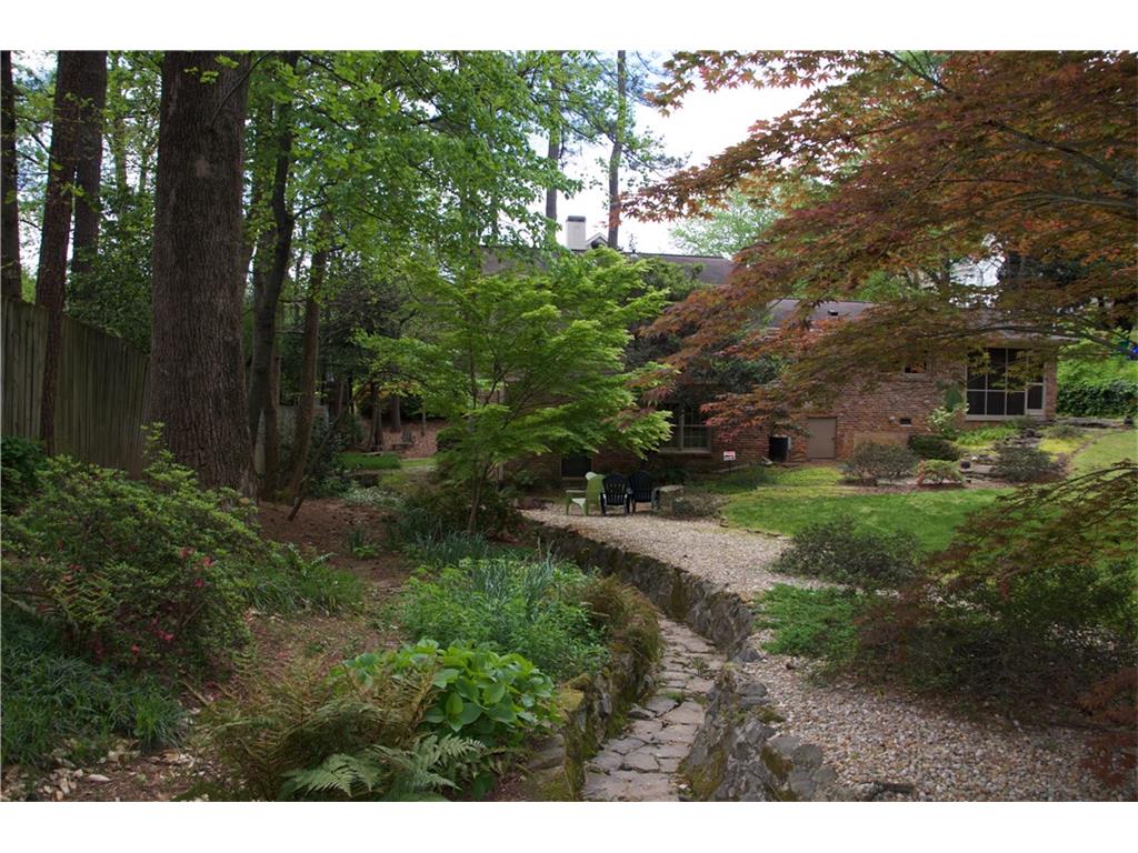 2997 Shady Valley Drive NE, Atlanta, GA 30324