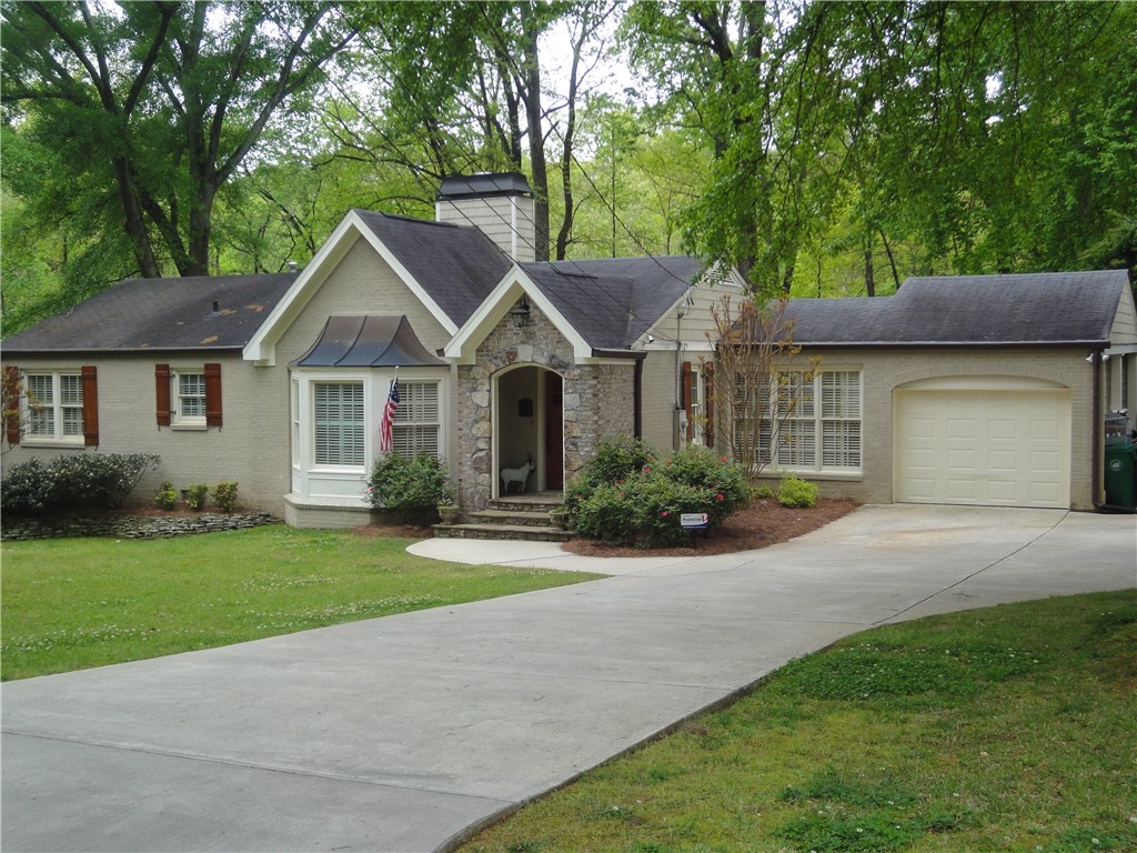 1217 Pine Ridge Road NE, Atlanta, GA 30324