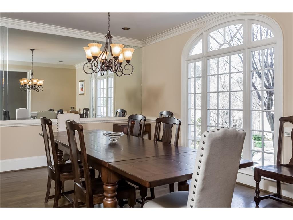 7 Vale Close NE, Atlanta, GA 30324