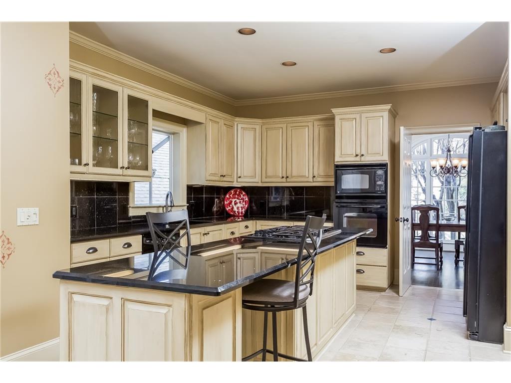 7 Vale Close NE, Atlanta, GA 30324