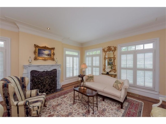 1476 Brook Valley Lane NE, Atlanta, GA 30324