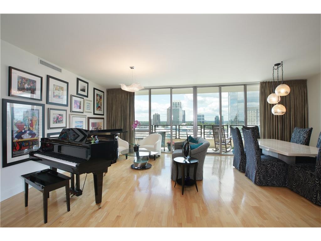 700 Park Regency Place NE, Atlanta, GA 30326