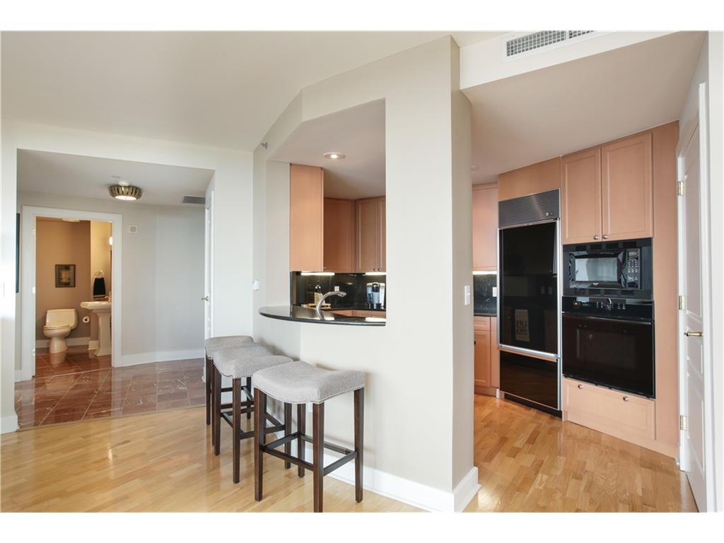 700 Park Regency Place NE, Atlanta, GA 30326