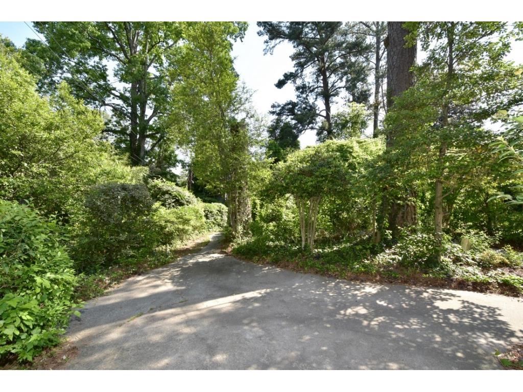 3463 Roxboro Road, Atlanta, GA 30326