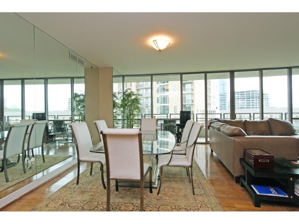 700 Park Regency Place, Atlanta, GA 30326