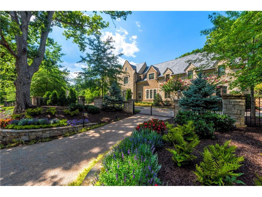 1001 W Paces Ferry Road NW, Atlanta, GA 30327