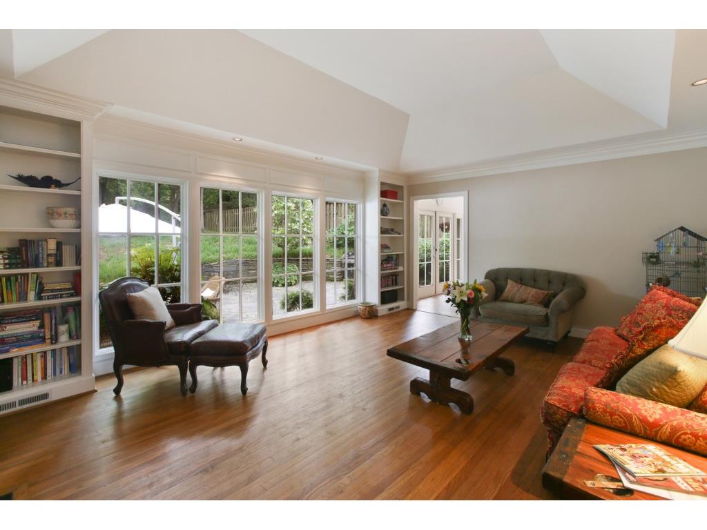 3185 Wood Valley Road NW, Atlanta, GA 30327