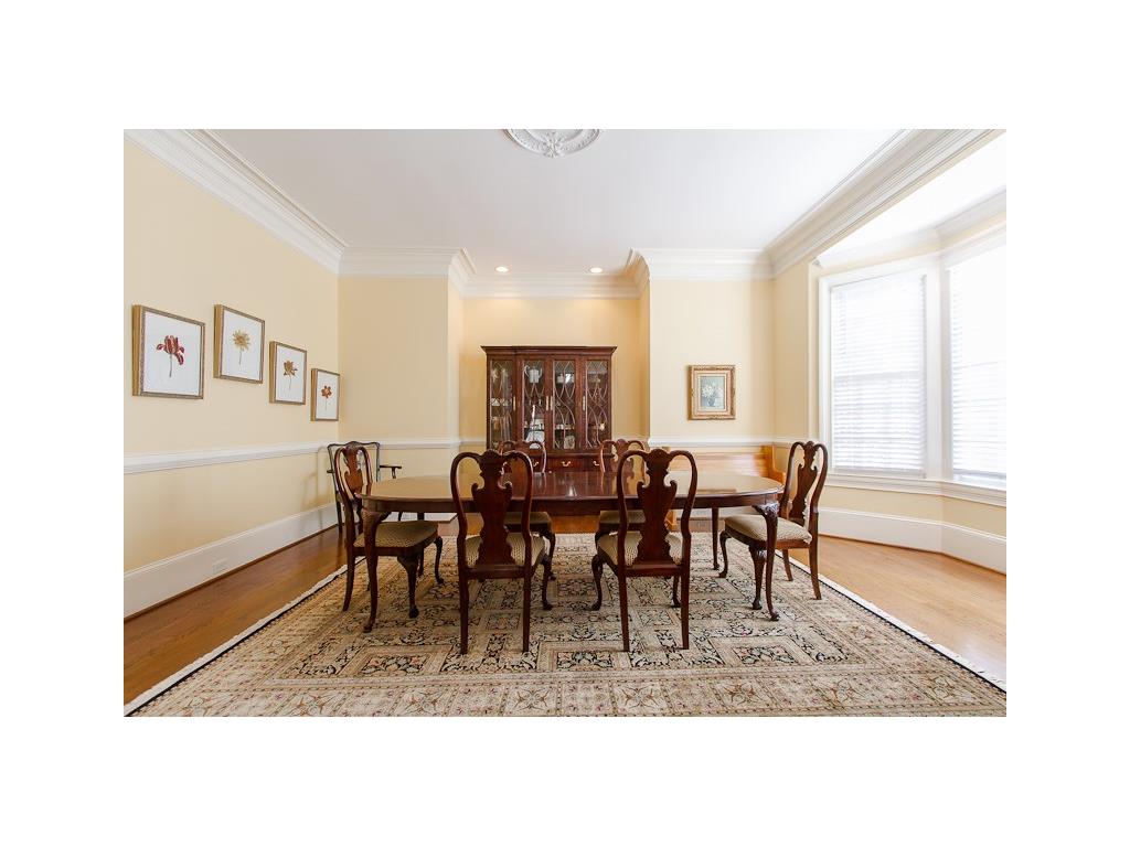 4970 Powers Ferry Road NW, Sandy Springs, GA 30327