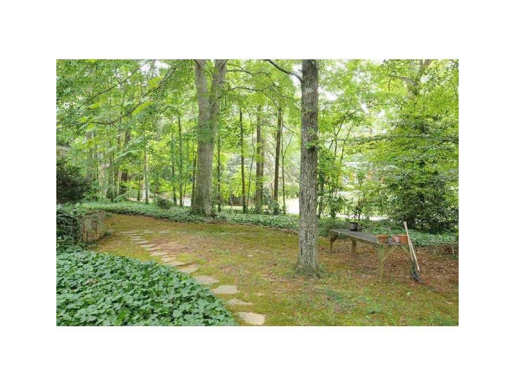 3565 Rembrandt Road, Atlanta, GA 30327