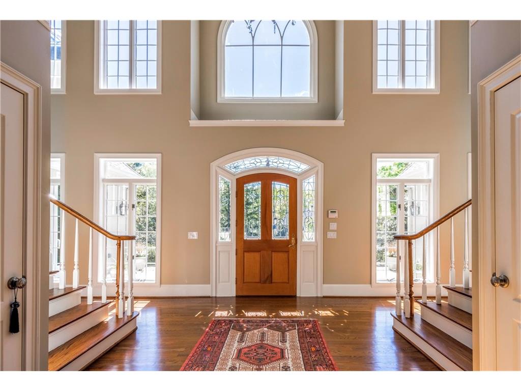 915 Reds Ridge Court, Sandy Springs, GA 30327
