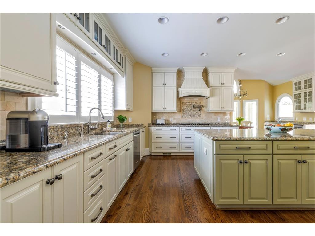 915 Reds Ridge Court, Sandy Springs, GA 30327