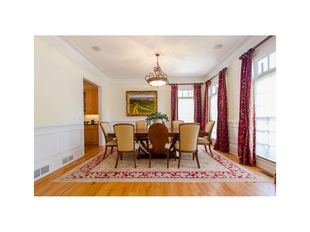 3058 Greendale Drive NW, Atlanta, GA 30327