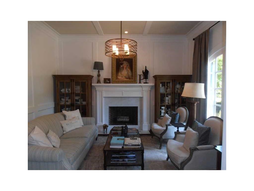 275 Lafayette Way NW, Atlanta, GA 30327