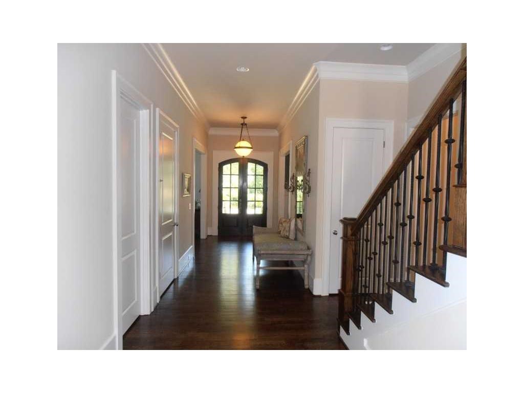 275 Lafayette Way NW, Atlanta, GA 30327