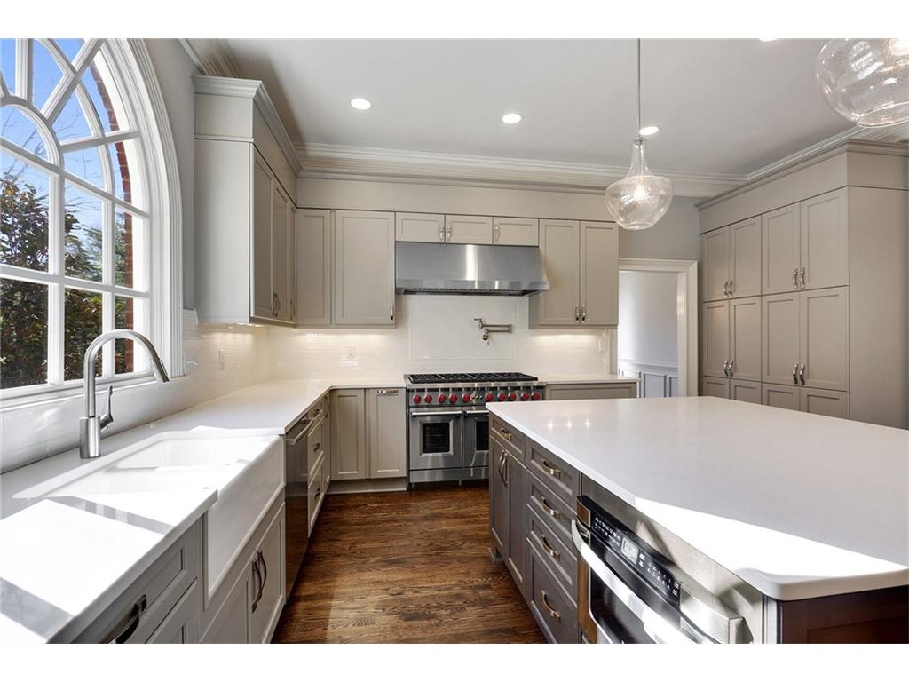1385 Wesley Circle NW, Atlanta, GA 30327