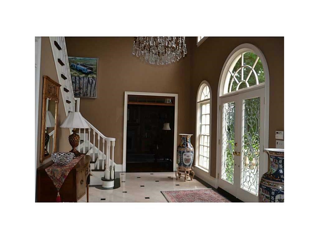 5760 Powers Ferry Road, Sandy Springs, GA 30327