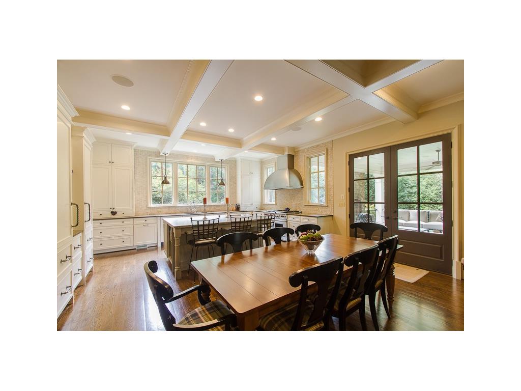 3270 Ivanhoe Drive, Atlanta, GA 30327