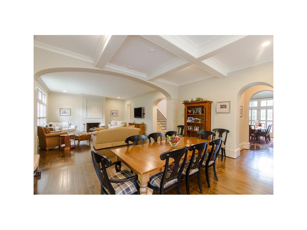 3270 Ivanhoe Drive, Atlanta, GA 30327